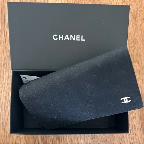 Chanel Butterfly Glasses, Item# A71339S53430CCI. Full set - Picture 4 of 13